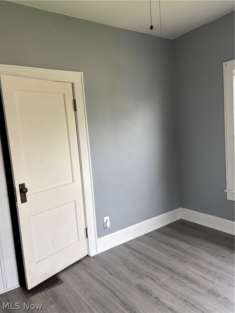 1407 Elm Street, Cambridge, OH - Photo 5