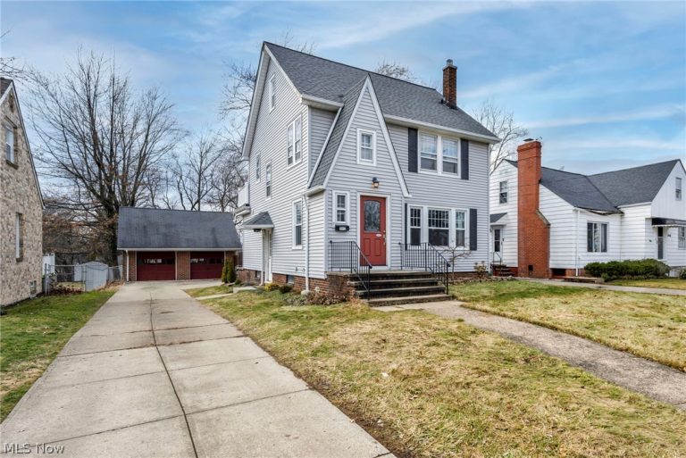 1412 Belrose Road, Mayfield Heights, OH - Photo 2