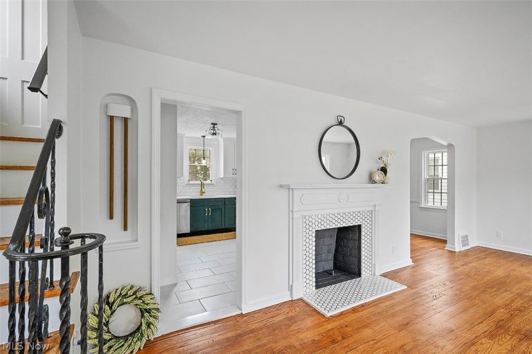 1143 Brentwood Road, Cleveland Heights, OH - Photo 2