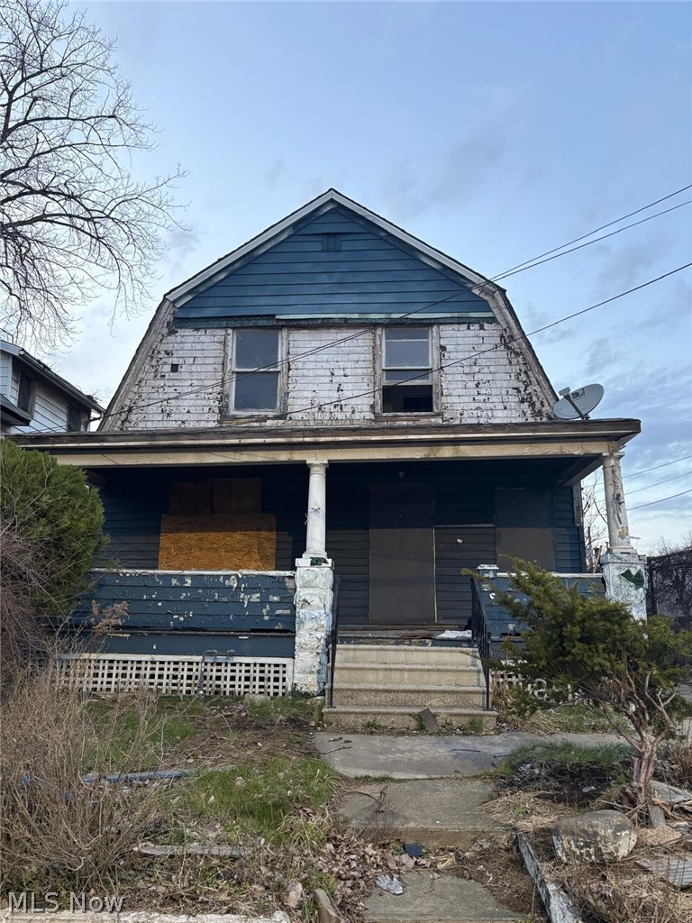 5611 Grand Avenue, Cleveland, OH, 44104