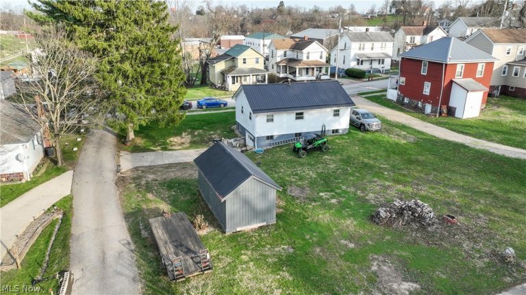 438 Lincoln Avenue, Barnesville, OH - Photo 3