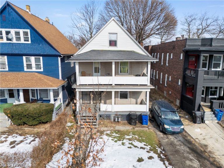 10301 Kempton, Cleveland, OH - Photo 6
