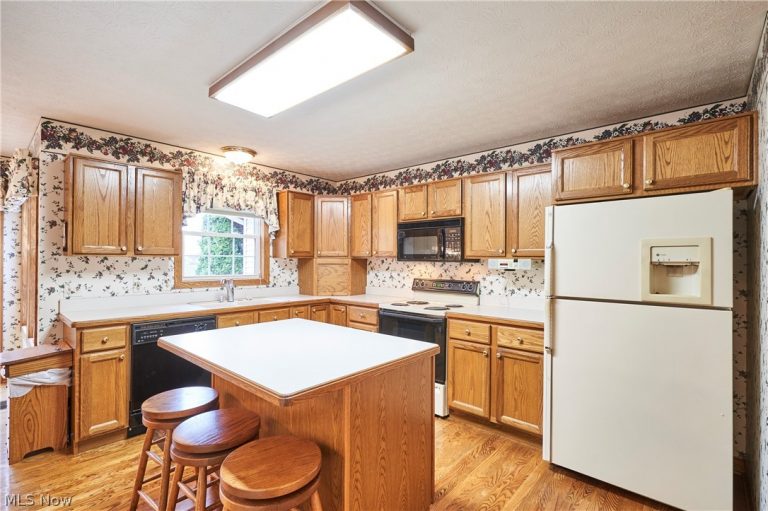 2987 Woodcrest Drive, Fairlawn, OH - Photo 5