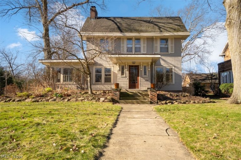 3030 Huntington Road, Shaker Heights, OH, 44120