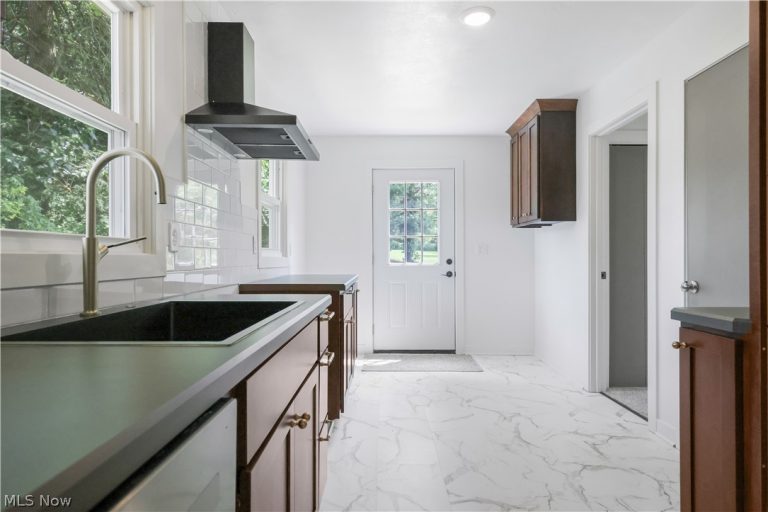 2430 Columbus Road, Wooster, OH - Photo 3