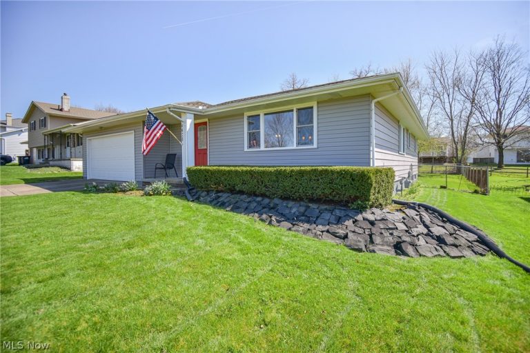4628 Wolff Drive, Brunswick, OH - Photo 2
