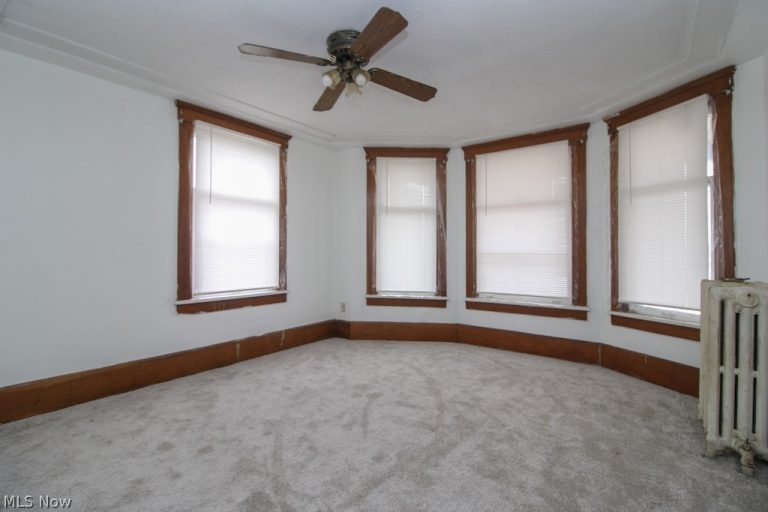 211 15th Street, Canton, OH - Photo 2