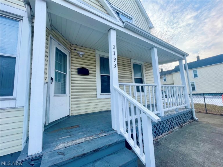 2193 35th Street, Cleveland, OH - Photo 4