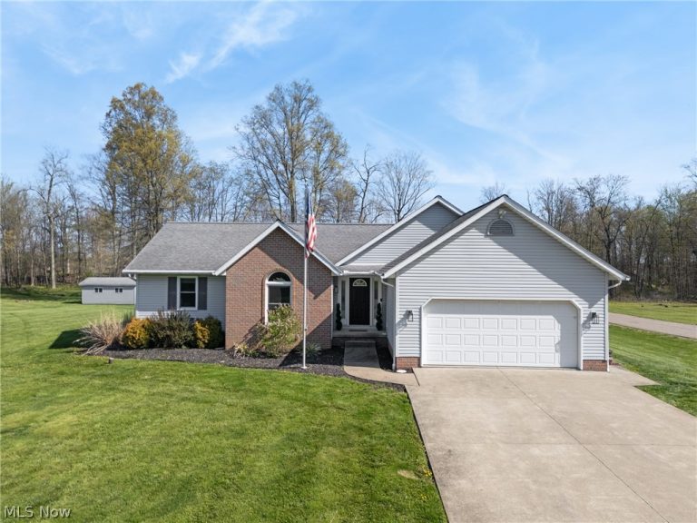 8863 Lynnpark Street, Alliance, OH, 44601