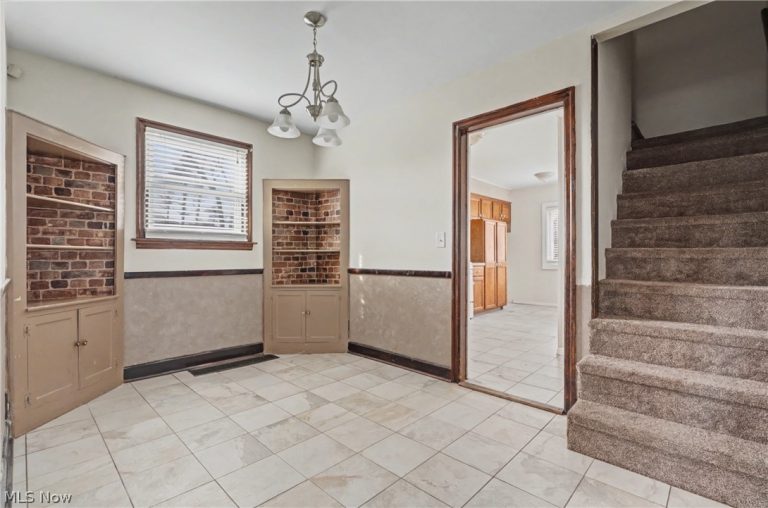 412 Orchard Avenue, Niles, OH - Photo 4