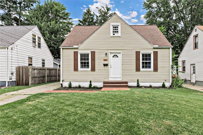 1237 Crescent Drive, Painesville, OH, 44077