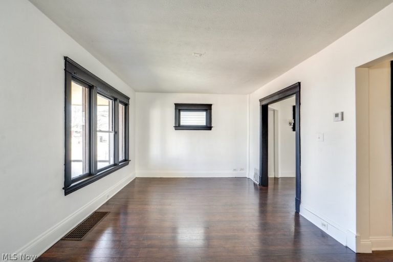 4276 21st Street, Cleveland, OH - Photo 4