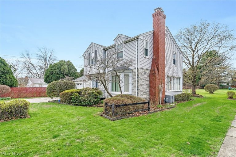 2504 Cardinal Drive, Youngstown, OH - Photo 4