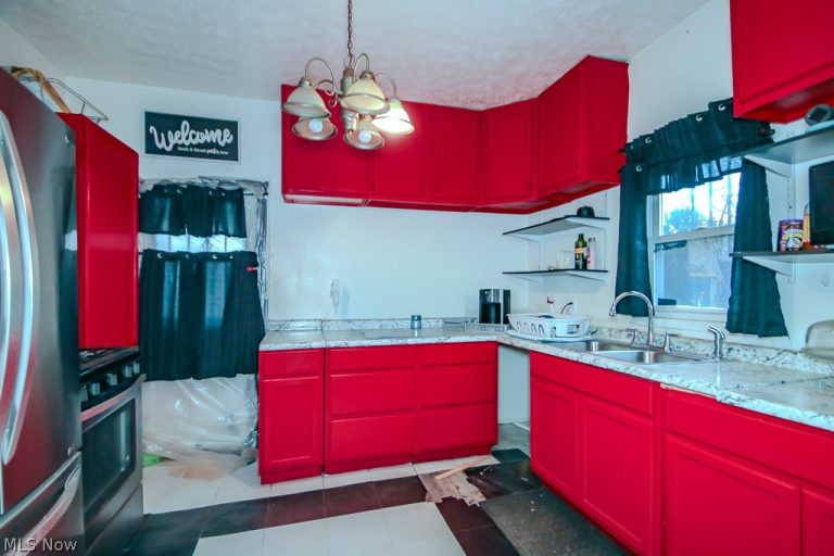 1228 167th Street, Cleveland, OH - Photo 4