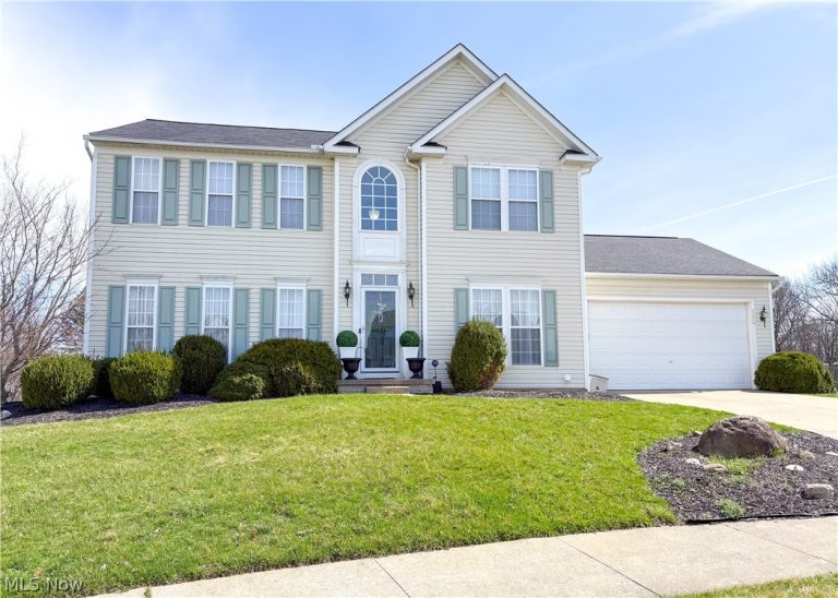 5236 Giacomo Court, Canton, OH - Photo 2