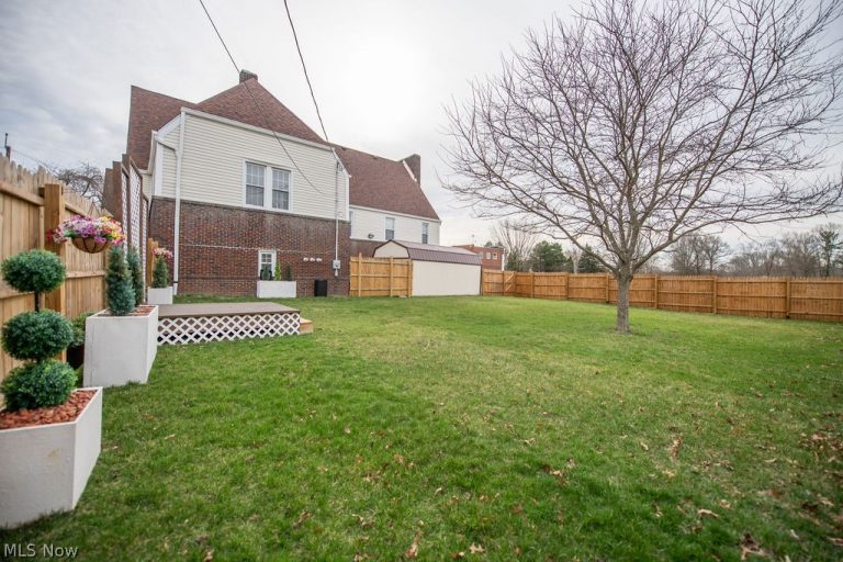 14760 Gaskill Drive, Alliance, OH - Photo 6