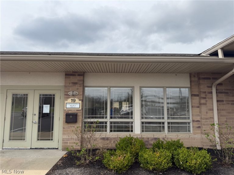 31320 Solon Road #19, Solon, OH, 44139