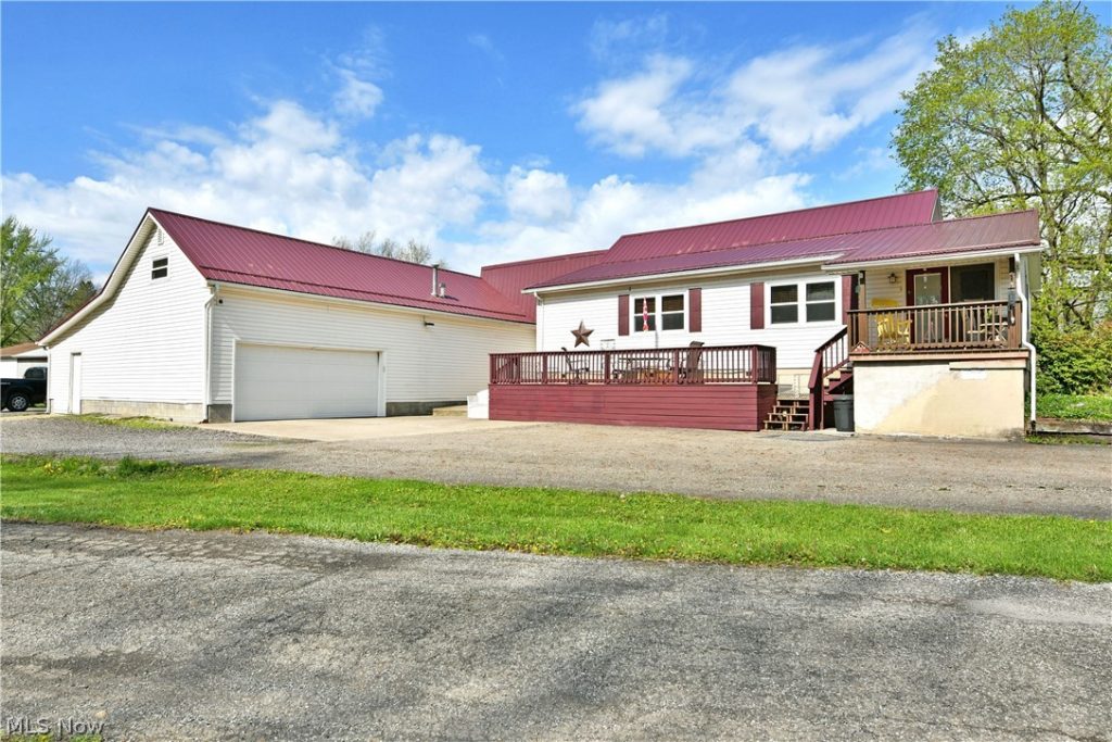 4995 Parkman Road, Warren, OH