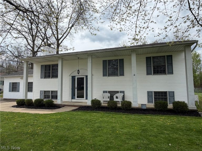 1157 Sturbridge Drive, Louisville, OH - Photo 5