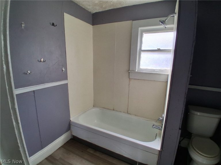 4922 Anson Avenue, Cleveland, OH - Photo 8