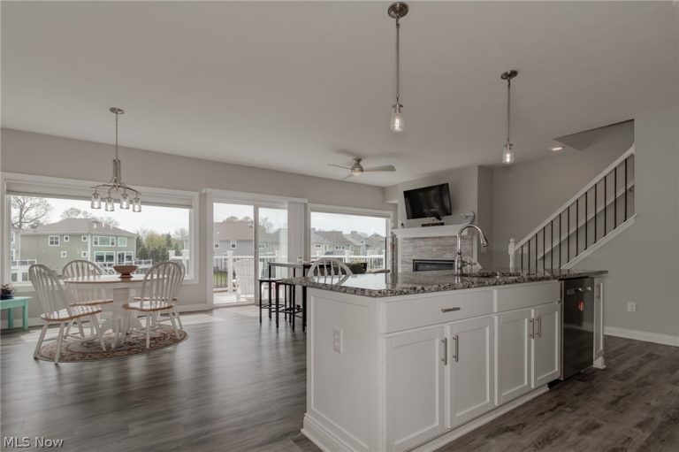 181 Larimar Drive, Willowick, OH - Photo 6