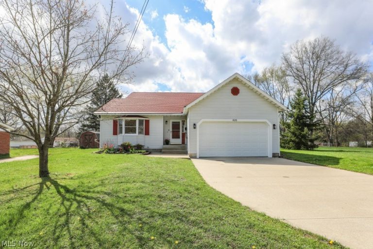 620 Walton Street, Ravenna, OH - Photo 2