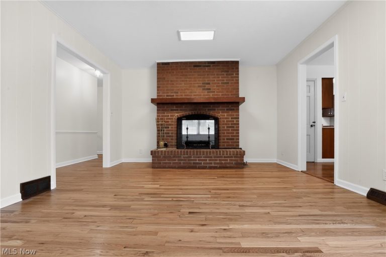 3050 State Road, Cuyahoga Falls, OH - Photo 3