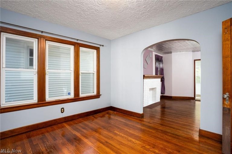 41 Rosewood Avenue, Akron, OH - Photo 8