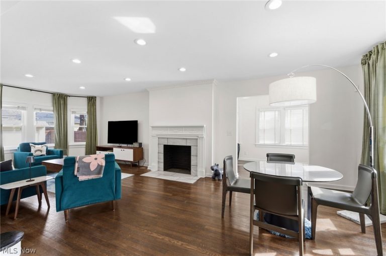 3141 Washington Boulevard, Cleveland Heights, OH - Photo 4