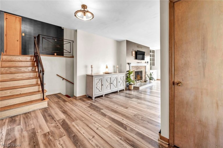 1332 Shanabrook Drive, Akron, OH - Photo 5