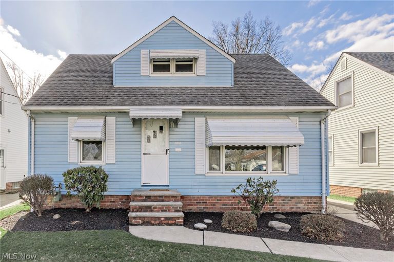 30104 Warren Road, Wickliffe, OH, 44092