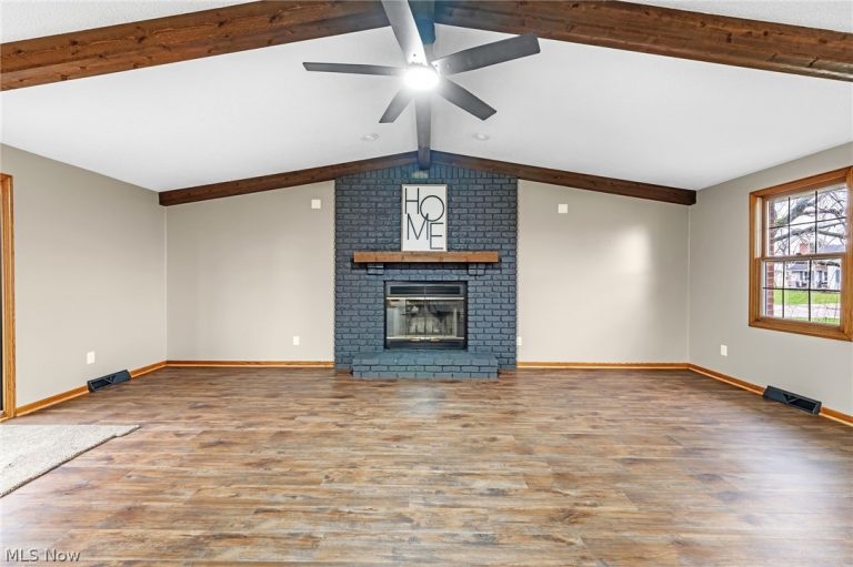 3845 Oakridge Drive, Louisville, OH - Photo 5