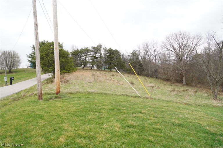 Chichester Road, Parkersburg, WV - Photo 3