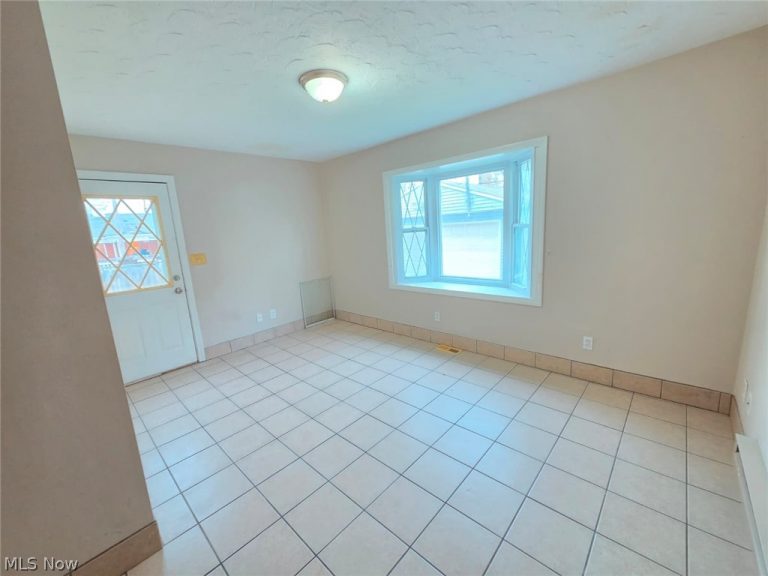 4021 Bushnell Road, University Heights, OH - Photo 8