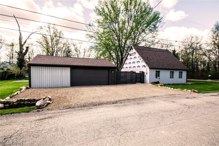 3901 Dale Avenue, Lorain, OH - Photo 6