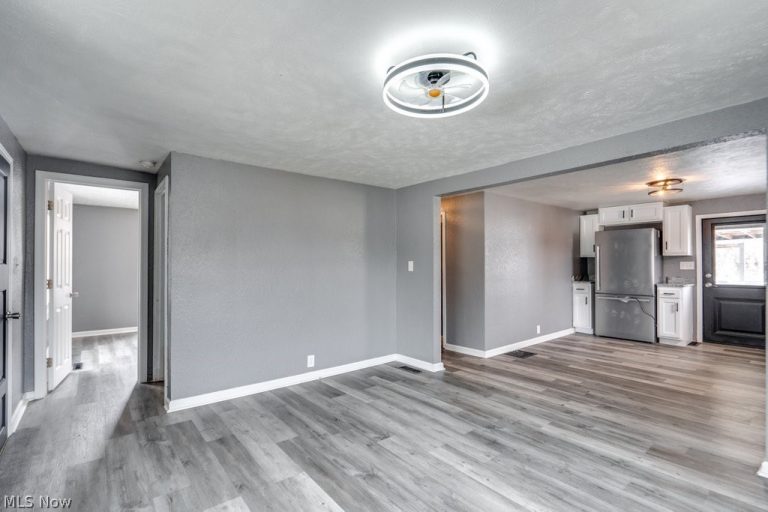 3949 Beck Avenue, Louisville, OH - Photo 6