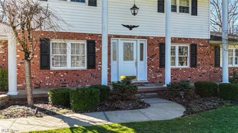 265 James Lane, Vincent, OH - Photo 2