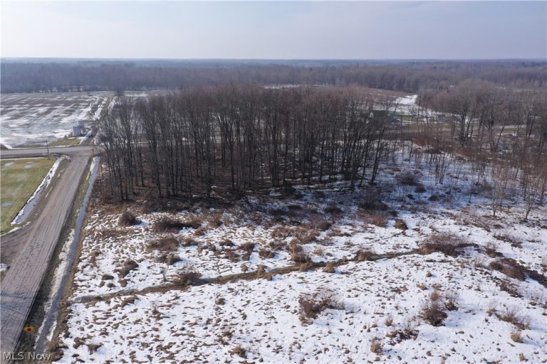 Oh-7, Andover, OH - Photo 4