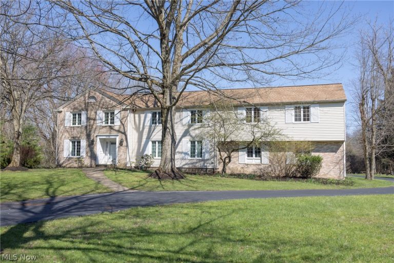 3475 Rolling Hills Drive, Pepper Pike, OH, 44124