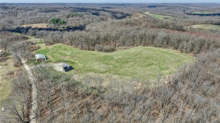 41264 Township Road 58, Coshocton, OH - Photo 2