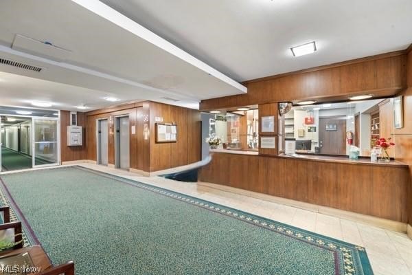 11820 Edgewater Drive #915, Lakewood, OH - Photo 5