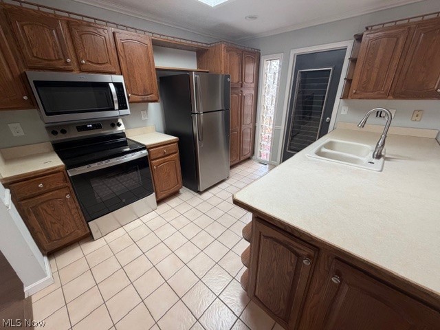 663 Sonora Court, Berea, OH - Photo 5