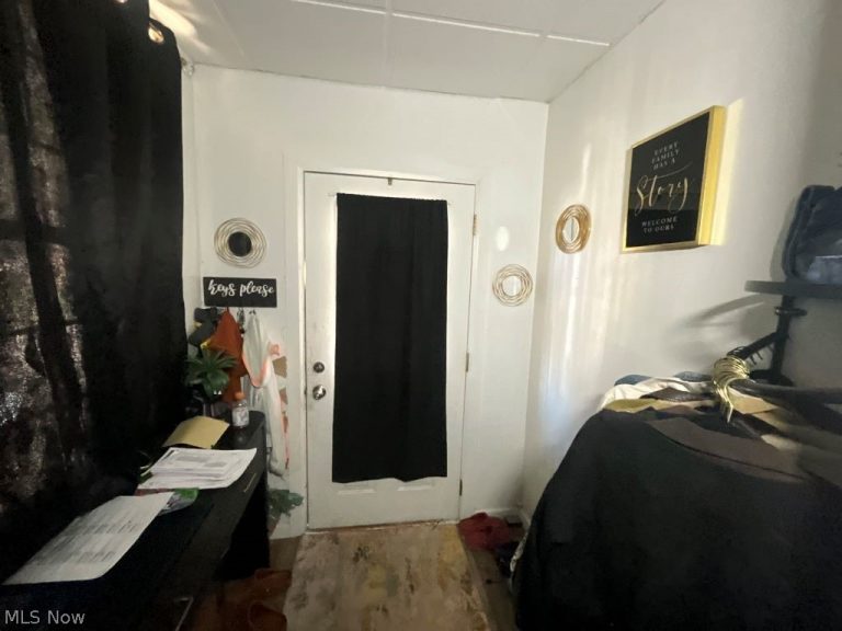 7508 Donald Avenue, Cleveland, OH - Photo 5