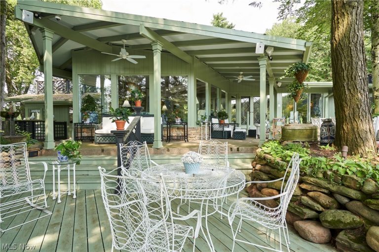 1200 Yellow Creek Lane, Akron, OH - Photo 6