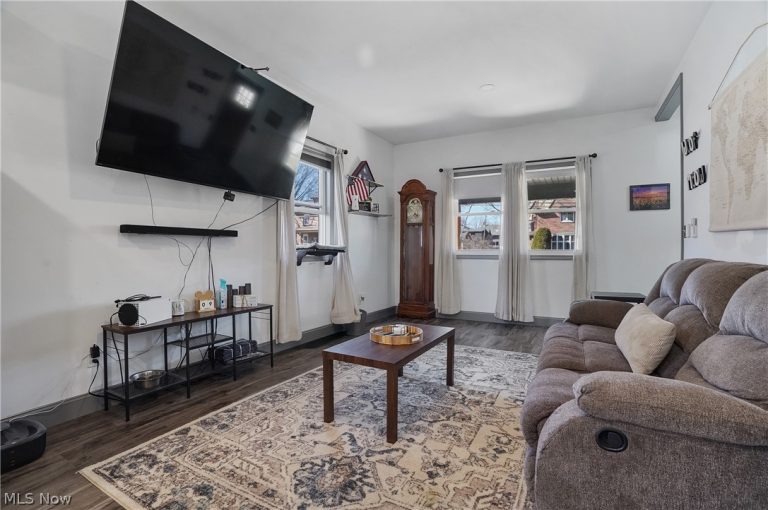 849 Wellman Avenue, Massillon, OH - Photo 8