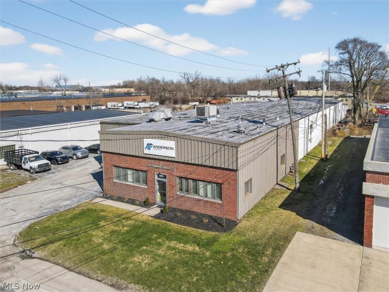 4891 Van Epps Road, Brooklyn Heights, OH - Photo 6
