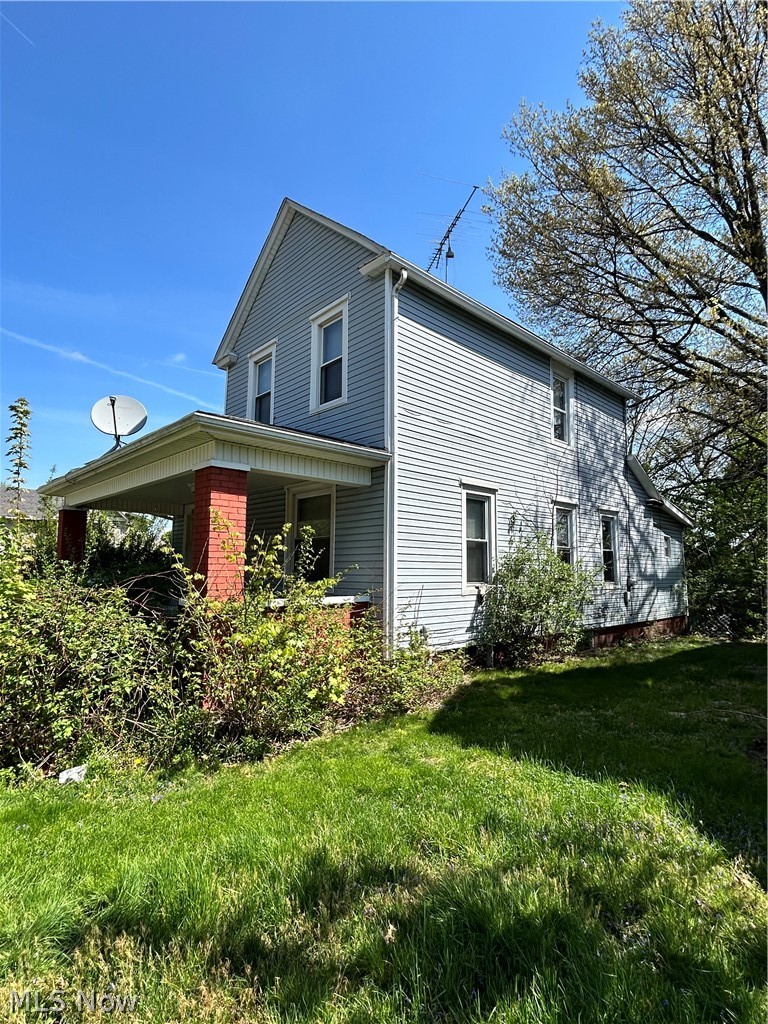 1044 Freedom Avenue, Alliance, OH - Photo 3