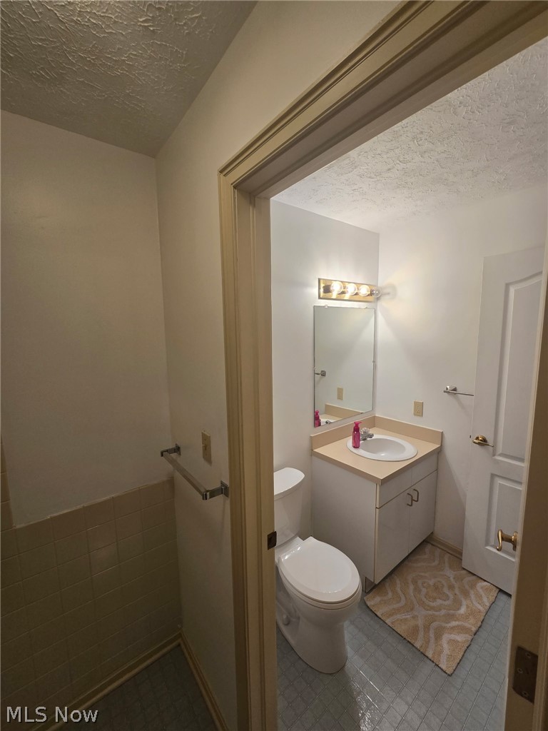 355 Village Pointe Drive #F, Akron, OH - Photo 6