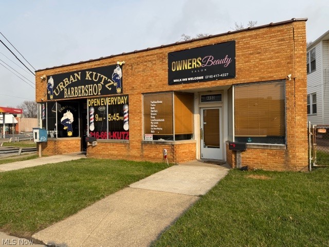 4491-4493 Pearl Road, Cleveland, OH - Photo 2