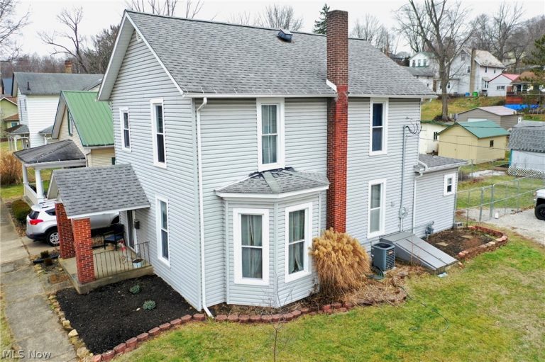 285 Crawford Street, Millersburg, OH - Photo 2